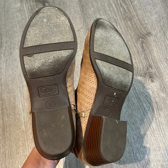 Circus by Sam Edelman Phoenix Ankle Bootie - Picture 6 of 9